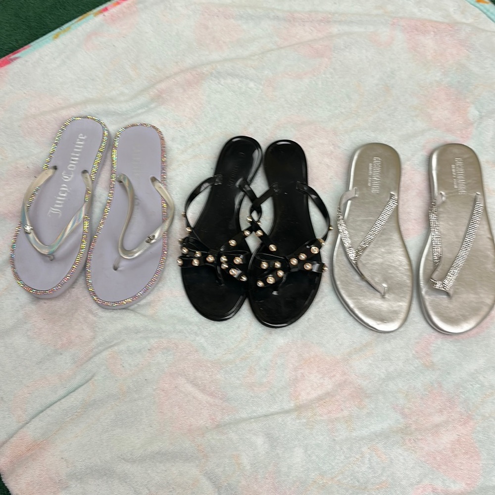 3 pair flip flops, women’s size 7.